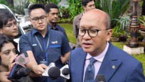691ec9e71e368-menteri-investasi-dan-hilirisasi-kepala-badan-koordinasi-penanaman-modal-bkpm_1265_711