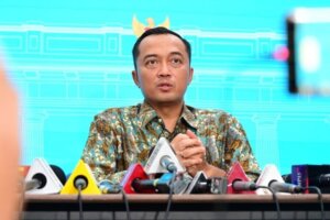 Motor-Listrik-Nasional-dan-Momentum-Indonesia-Berani-Mandiri-di-Sektor-Otomotif-768x512