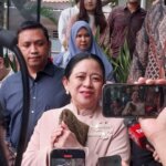 39213-ketua-dpr-ri-sekaligus-ketua-dpp-pdi-perjuangan-pdip-puan-maharani