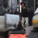 Aksi-Demonstrasi-di-Depan-Gedung-DPR-Berakhir-Ricuh_20260827_211327
