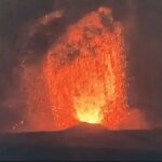 Erupsi-anak-Gunung-Krakatau