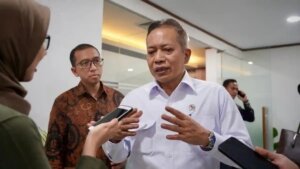 KOPERASI-MERAH-PUTIH-Wakil-Menteri-Koperasi-Ferry-Juliantono