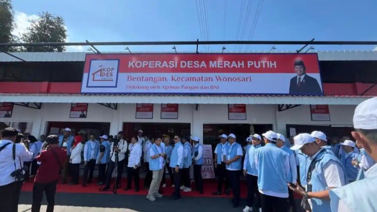 Peresmian-Koperasi-Desa-Merah-Putih-di-Desa-Bentangan-Wonosari-Klaten-Jawa-Tengah