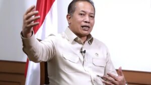 Wawancara-Khusus-dengan-Wamen-Koperasi-Ferry-Juliantono_20241108_211619