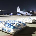 dua-pesawat-Hercules-untuk-mengirimkan-bantuan-tahap-pertama-korban-gempa-bumi-NTT