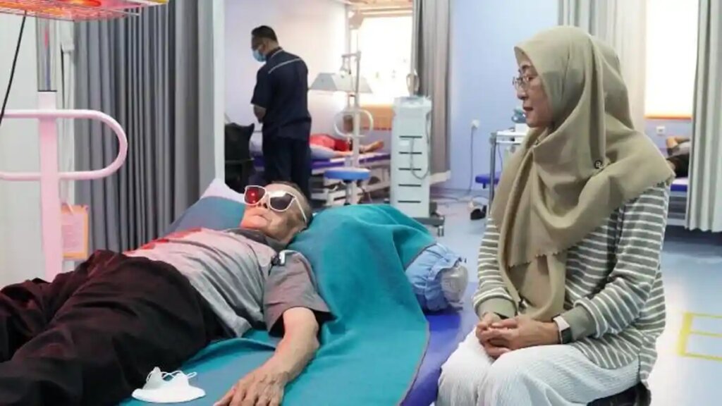 Nasim-Dipo-Sumarto-91-peserta-JKN-yang-menjalani-perawatan-akibat-stroke