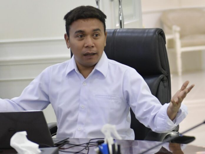 Stafsus_Billy_Mambrasar-696x521