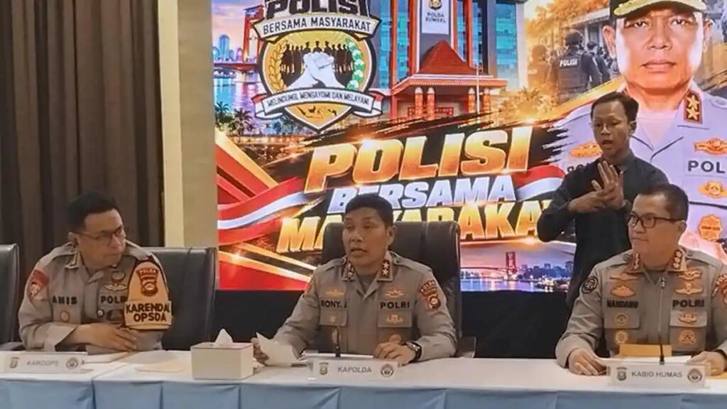 kapolda-Ronny-rilis-karhutla